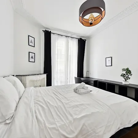 Bnbnova - 2br - Eiffel Tower & Grenelle Apartment