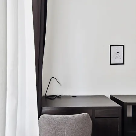 Bnbnova - 2br - Eiffel Tower & Grenelle شقة