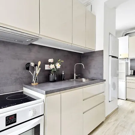 Bnbnova - 2br - Eiffel Tower & Grenelle アパート *